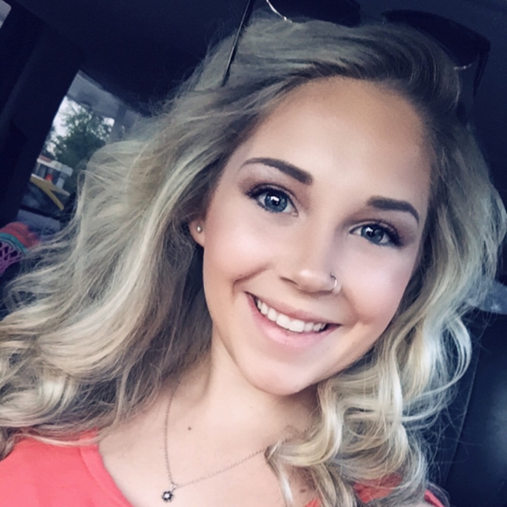 Meet your Posher, Shelby